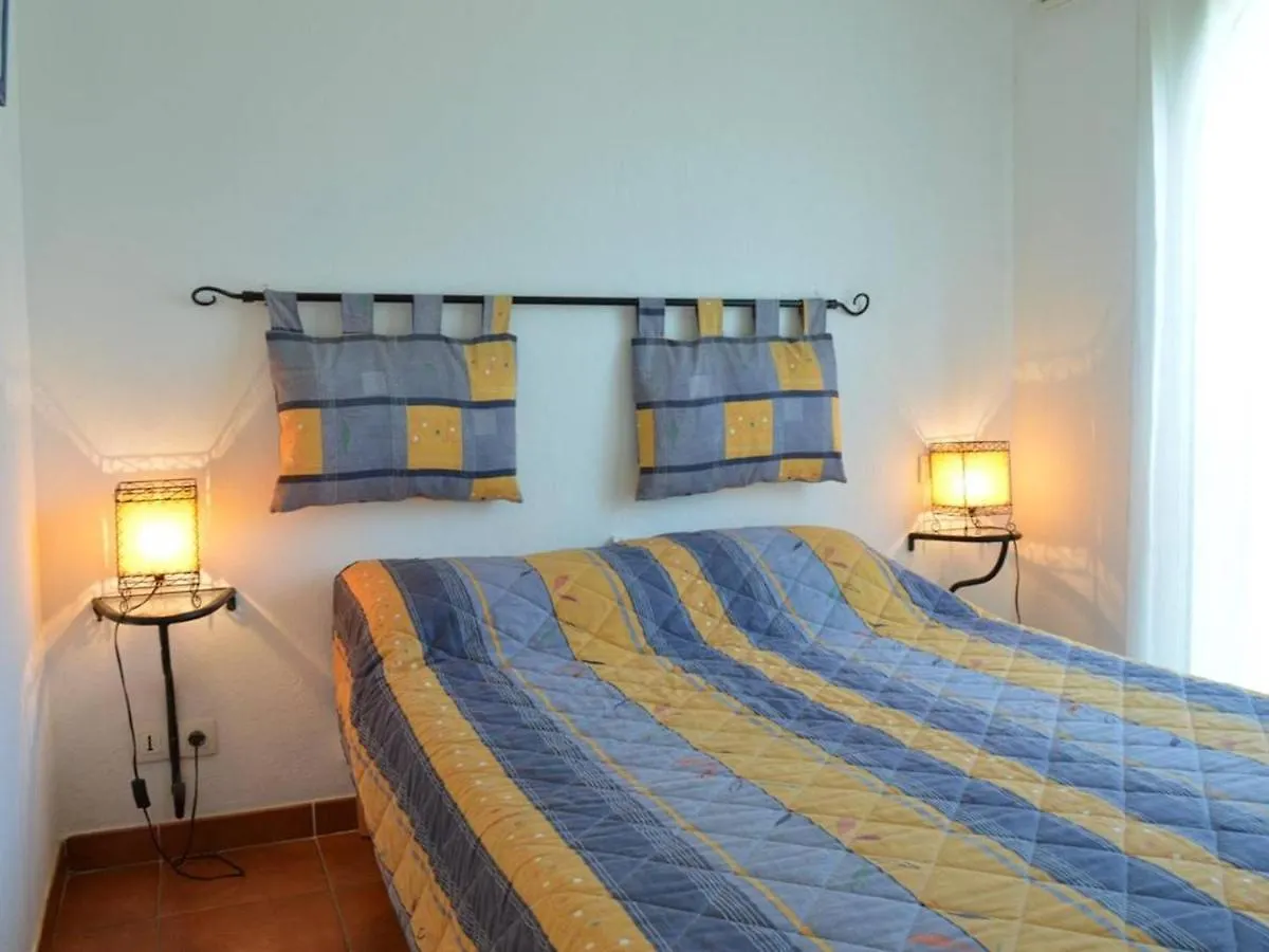 Apartment Appartement 3 Pieces Avec Terrasse, Piscine, Parking Et Navette Plage A Sainte-Maxime - Fr-1-226-189